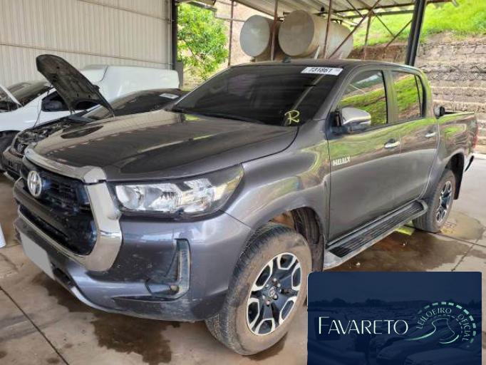 TOYOTA HILUX CD 21/21