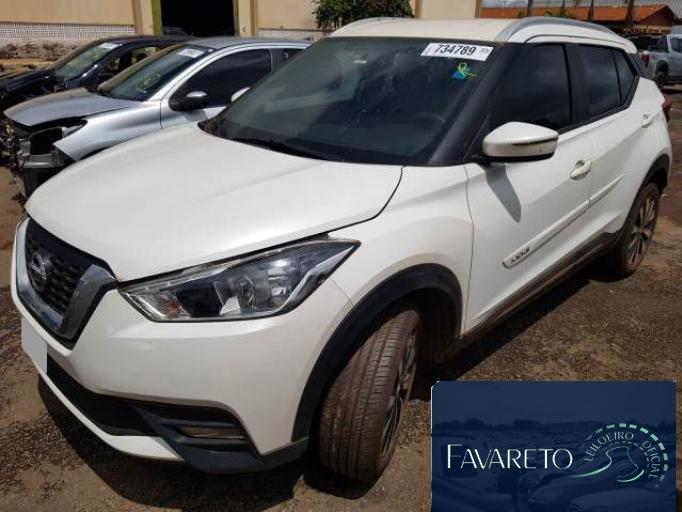 NISSAN KICKS 21/21