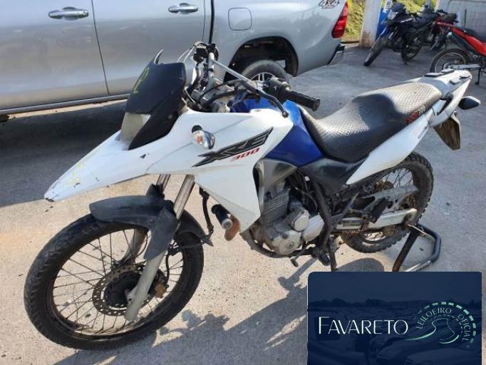 HONDA XRE 300 17/17