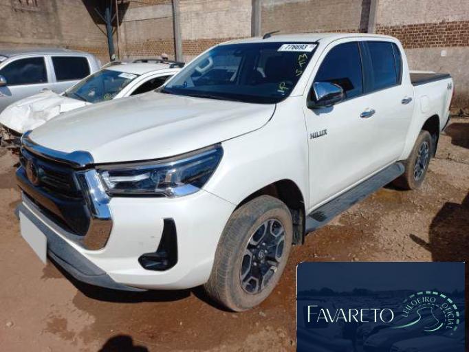 TOYOTA HILUX CD 22/22