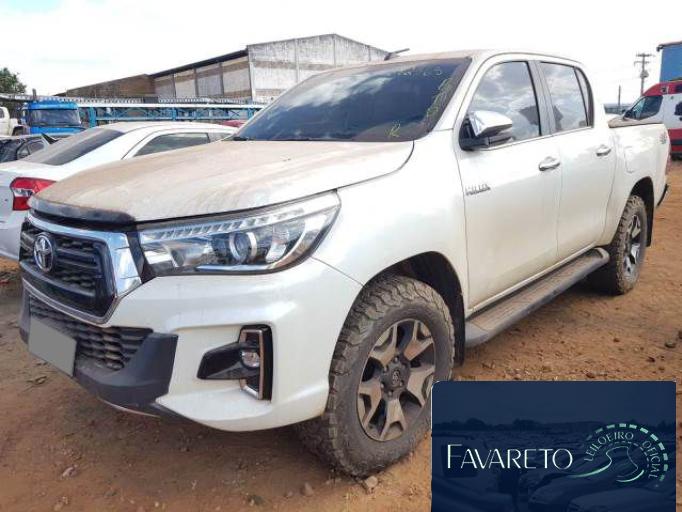 TOYOTA HILUX CD 20/20