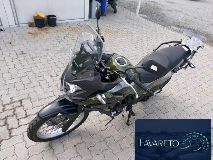 KAWASAKI VERSYS-X 18/18