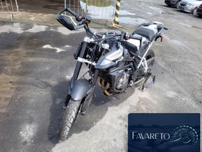 TRIUMPH TIGER 21/22